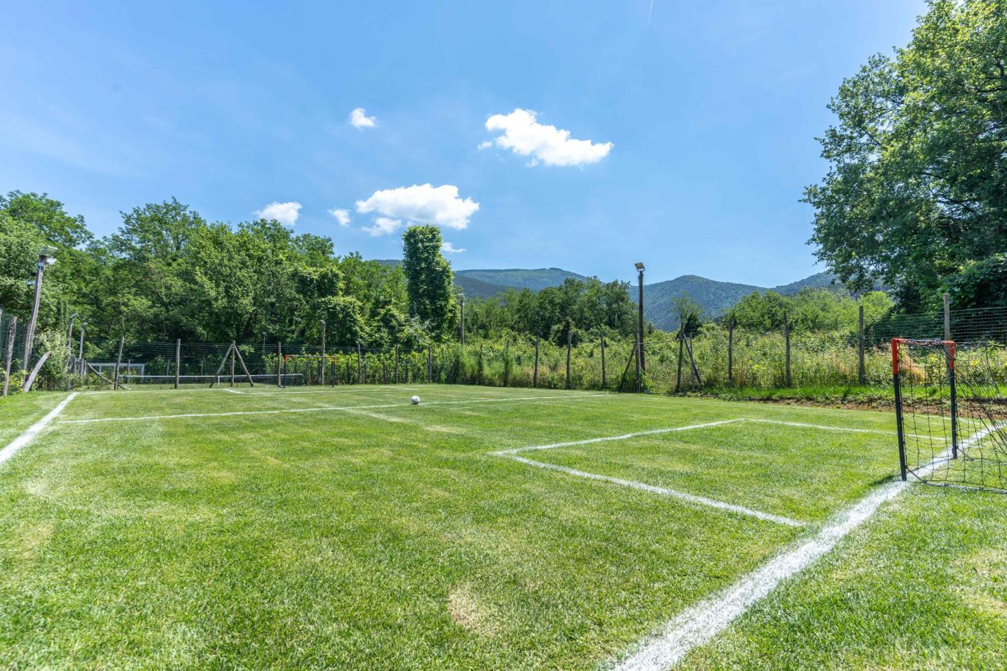 Villa Vittoria - Lusso Con Piscina, Tennis, Jacuzzi E Palestra Lucca Exterior photo